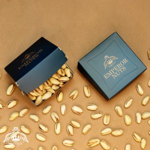 پسته اکبری خام